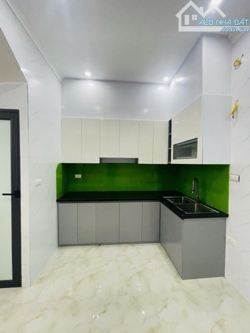 🏡 Bán nhà 4 tầng lô góc Chùa Láng – thoáng sáng, thiết kế đẹp, sổ đỏ chính chủ - 12