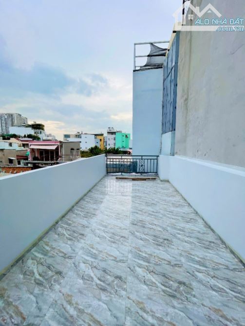 BÁN NHÀ Q4 MỚI XÂY 3 TẤM KHU DÂN TRÍ CAO 45m2 ĐẤT GIÁ 4TỈ 5 SỔ RIÊNG GẦN MẶT TIỀN - 12