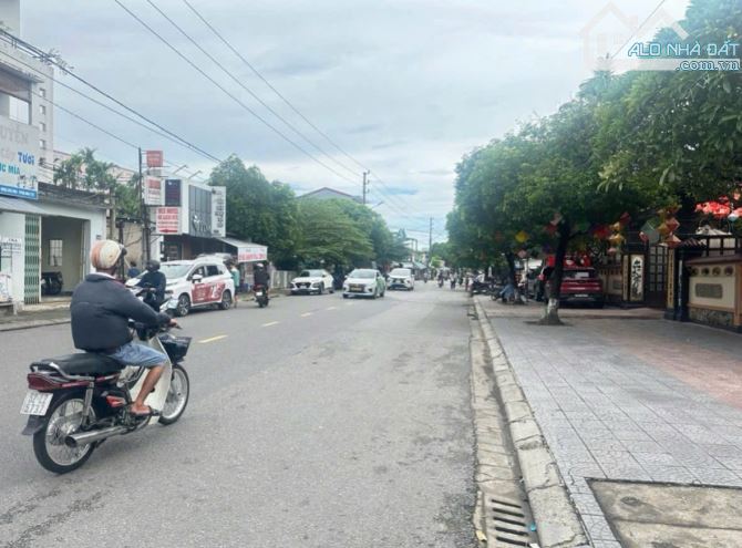 BÁN NHÀ 02 TẦNG CĂN GÓC 02 MẶT TIỀN NGUYỄN SINH CUNG, HUẾ - HÀNG HIẾM GIÁ RẺ CHỈ 7,X TỶ ❌ - 2
