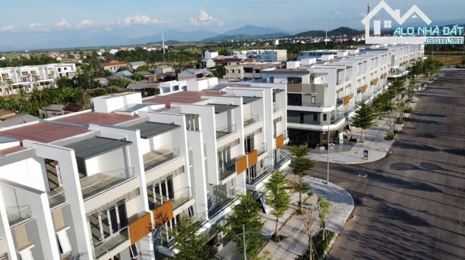 Chỉ với 1,8 tỉ để được kinh doanh, an cư tại khu đô thị BGI Topaz City Core !! - 2