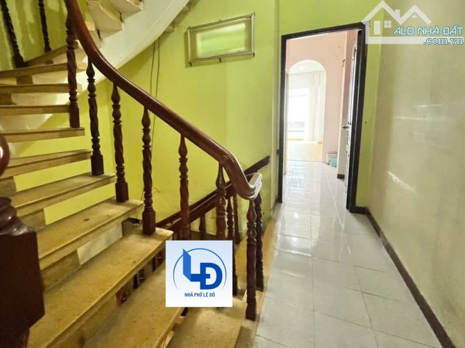 Bán Nhà.Vị trí đẹp. Hẻm 8m Sư Vạn Hạnh – Gần Vạn Hạnh Mall – Giá Tốt - 8