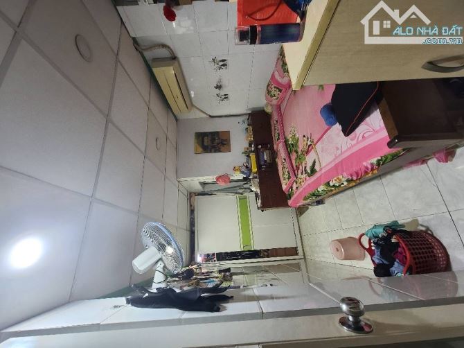 💛 B.ÁN NH.À MẶT TIỀN QUẬN 5 GIÁ SIÊU HIẾM nhỉnh 6 tỉ Lê Hồng Phong  2.4  x 11  Sát bến xe - 2