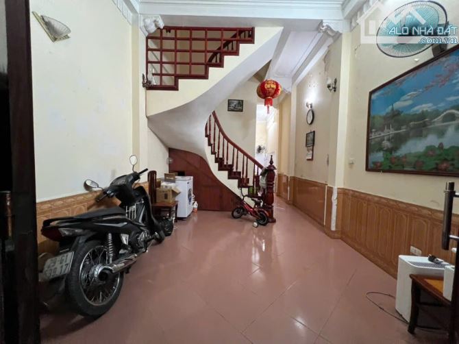 Bán nhà PHAN ĐÌNH GIÓT-TT THANH XUÂN,ĐT 40Mx5 tầng,chốt quanh 6 tỷ - 2