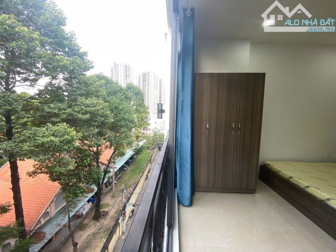 CĂN STUDIO FULL NỘI THẤT BAN CÔNG CỰC THOÁNG Ở QUẬN 10 - 2