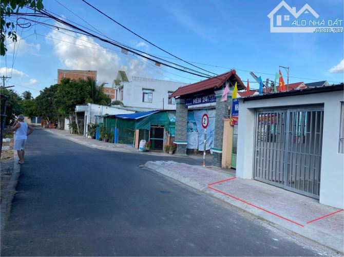 BÁN NHÀ TRỆT GÁC MẶT TIỀN HUỲNH PHAN HỘ, TP CẦN THƠ - 2