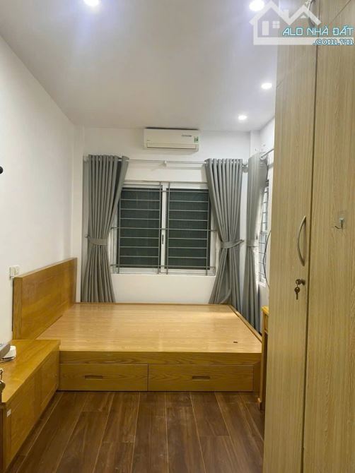 NHÀ ĐẸP TRUNG TÂM VĂN CHƯƠNG ĐỐNG ĐA, NGÕ XE MÁY TRÁNH, SỔ ĐỎ CHÍNH CHỦ, GIÁ NHỎ TIỀN HIẾM - 2