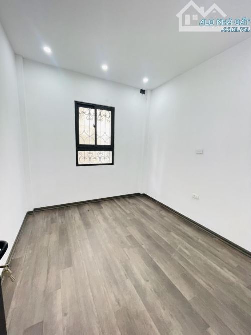 BÁN NHÀ 4 TẦNG PHỐ TRẦN KHÁT CHÂN - HAI BÀ TRƯNG - DT 33M - GIÁ 6.7 TỶ - THÔNG TIN CHUẨN - 2