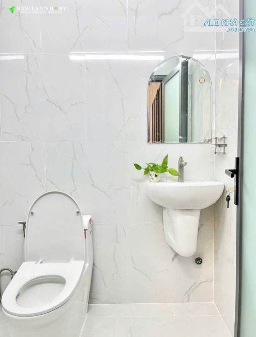 Siêu Phẩm Quận 7 – CHDV Mặt Tiền - 114 m2, ngang 5.6M. Dòng tiền 100tr/tháng. GIÁ 26 TỶ TL - 2