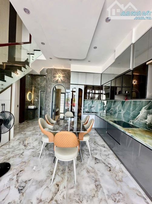 💥BÁN NHÀ ĐẸP 3 TẦNG, MẶT TIỀN TÂN CỔ ĐIỆN - FULL NỘI THẤT HIỆN ĐẠI - HOÀ XUÂN, ĐÀ NẴNG. - 2
