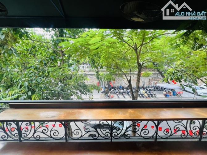 NHÀ MẶT PHỐ PHÙNG HƯNG hơn 100m2 - Dòng tiền 150 triệu/ tháng Vị trí đẹp- KD SẦM UẤT - 2