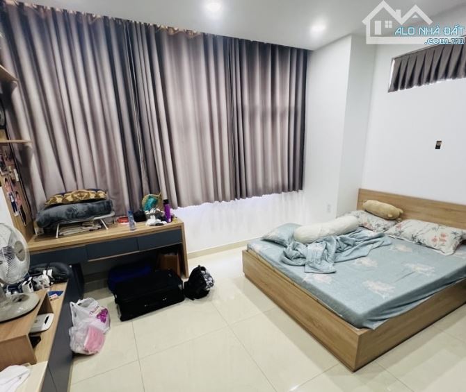 Nhà mới, giáp KDC Nam Long, Vincom, xe hơi đậu cửa, 70m2, 4 tầng nhỉnh 8 tỷ - 2
