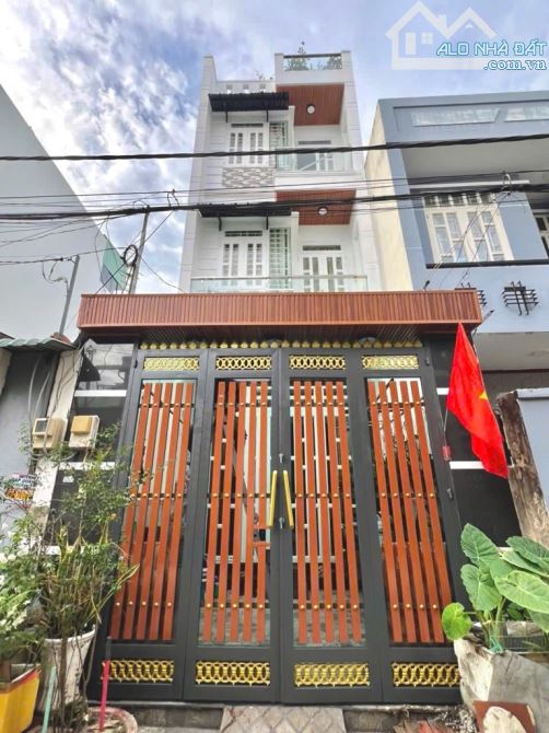 BÁN NHÀ 3 TẦNG KHU TÊN LỬA 4X17 GIÁ 5,6 TỶ, HẺM 4M - 2