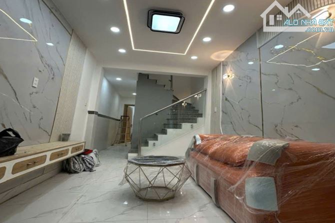 Bán nhà hẻm, Xô Viết Nghệ Tĩnh, Bình Thạnh, 27 m² (3m x 10m), 3 phòng - Giá 4.15 tỷ TL - 2
