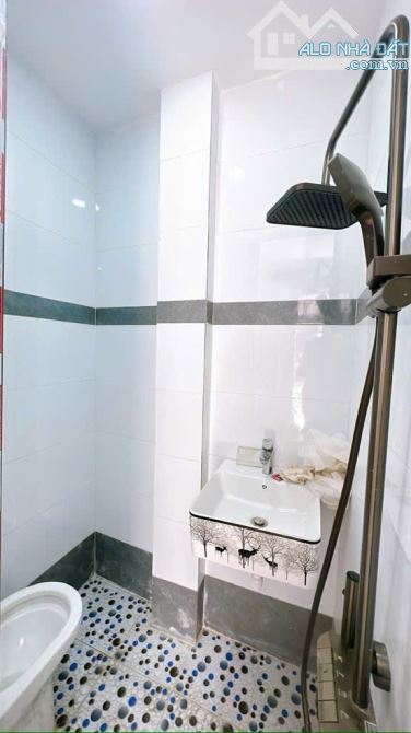 -- Chủ cần bán nhanh nhà q4 không quy hoạch - 2