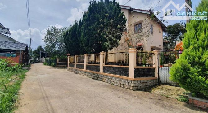 Cần vốn bán gấp khu Nam Hồ, Đà Lạt, view thoáng, đường ô tô 327m2 ngang 12m, giá 11,5 tỷ - 2