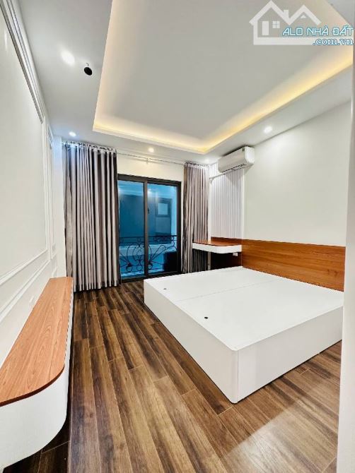 NHÀ ĐẸP PHỐ TRẠM – 40M² – 5 TẦNG 6.x tỷ – Ô TÔ ĐỖ CỬA - FULL NỘI THẤT - LÔ GÓC – - 2