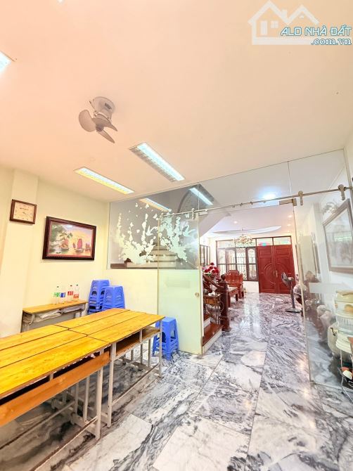 Bán siêu phẩm Tổng cục 5 Tân Triều - 100m2 - Phân lô - Oto tránh - Kinh doanh - 30.8 tỷ. - 2
