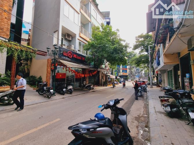 BÁN NHÀ ĐẤT NGŨ XÃ - BA ĐÌNH - PHỐ CỔ Ô TÔ DỪNG ĐỖ - KINH DOANH - 2