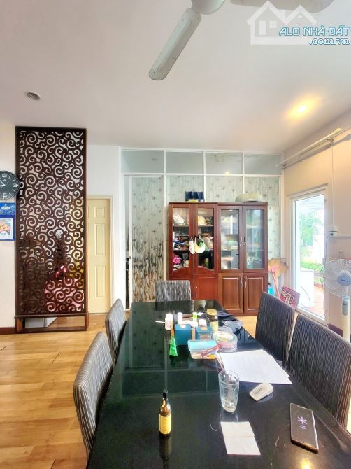 BÁN BIỆT THỰ VILLA PARK – 136m² (8x17) – 5 PHÒNG NGỦ – 6 WC – KHÔNG GIAN SỐNG ĐẲNG CẤP 💎 - 2