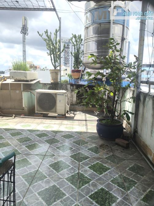 Bán Nhà Linh Trung Thủ Đức 52m²_ 4PN – 3 Tầng Gần ĐH Ngân Hàng, Chỉ 4.5 Tỷ - 2