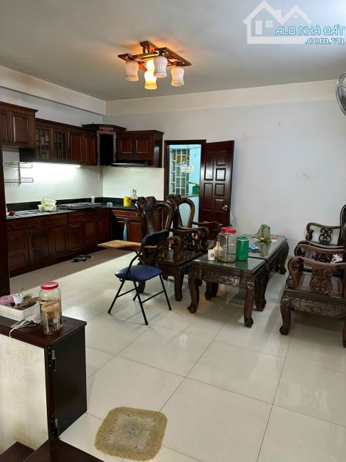 📢 CHO THUÊ NHÀ NGUYÊN CĂN – ĐƯỜNG PHAN CHU TRINH, TRUNG TÂM TP  🏠 Kết cấu: 1 trệt 2 lầu - 2