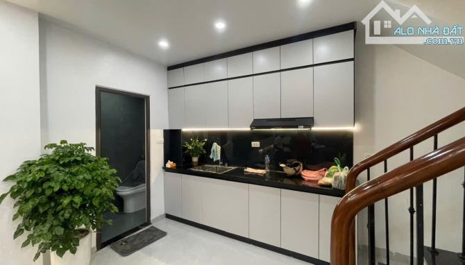 Bán nhà Mậu Lương Hà Đông 5 tầng, gần hồ và ô tô, thông sang Xa La, 5 tỷ 6 - 2