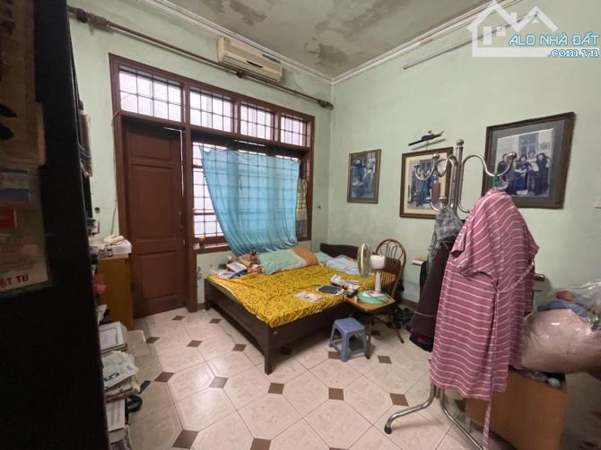 BÁN NHÀ VÕNG THỊ – TÂY HỒ, DT 50M², 3 TẦNG👉12.8 TỶ  🏡 Vị trí kim cương - 2