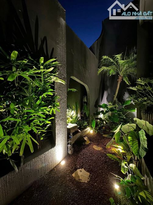 Cho thuê Villa nghỉ dưỡng siêu đẹp ở Nguyễn Duy Trinh, Q2, 3000$/tháng (TL) - 2