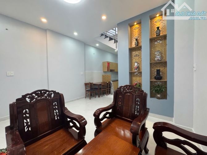 BÁN NHÀ TÂN PHÚ, TRẦN VĂN ƠN, 50M2 4.5X11, 2 TẦNG BTCT HẺM SẠCH SẼ, CHỈ HƠN 4 TỶ - 2