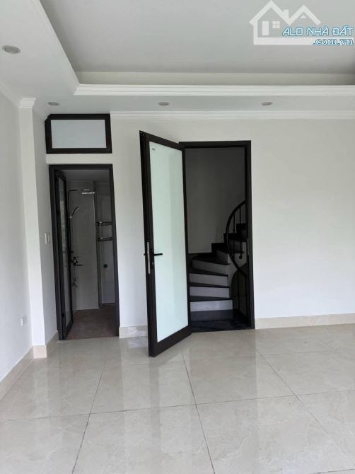 ĐỐNG ĐA_THÁI THỊNH_MẶT PHỐ PHÂN KHÚC HIẾM_DT 60m_4 Tầng_MT5m_Giá 23.3 Tỷ - 2