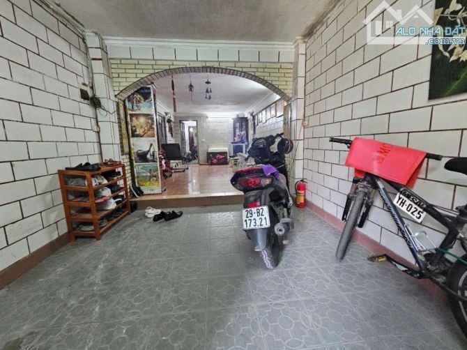 Bán nhà Kim Mã, ô tô sát nhà, ngõ thông, gần phố, ở ngay, 60m2, 4 tầng, giá 12 tỷ - 2