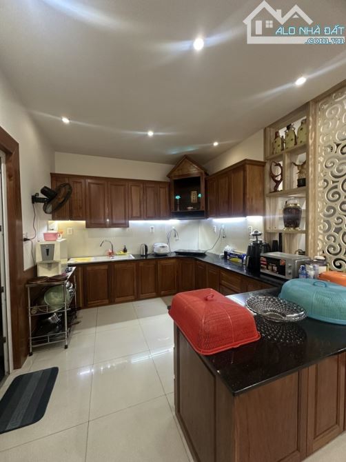 ♣ Nhà kề MT Trần Phú, đi bộ ra Bạch Đằng, Chợ Hàn, 108m2, ngang 6.5m, 4 tầng cực Xịn - 2