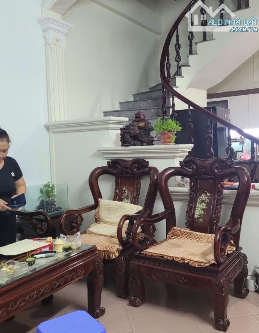 Dt 80M - 3 TẦNG -GIÁ 10.5 TỶ - Ô TÔ - NGÕ THÔNG - KINH DOANH - 2