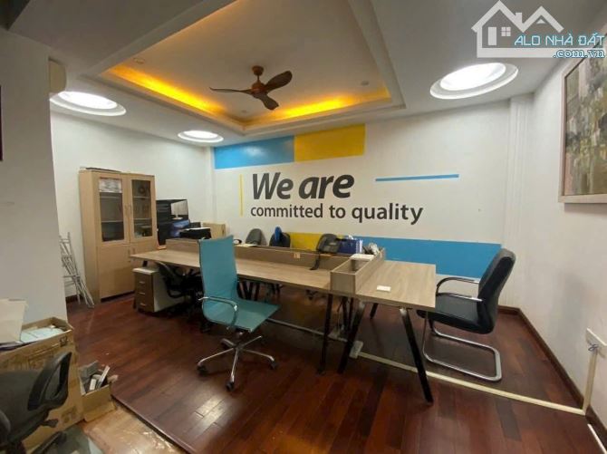KĐT mới Yên Hoà, oto tránh đỗ, vỉa hè, nhà liền kề 75m2 sổ, Văn phòng CTY đỉnh.Giá 36.5 tỷ - 2