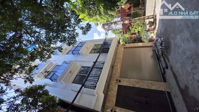 B.Á.N NHÀ GẦN VIN ĐAN PHƯỢNG ,Ô TÔ TRÁNH, GARA Ô TÔ, THANG MÁY NHẬP 46 M2, 8 TỶ 6 - 2