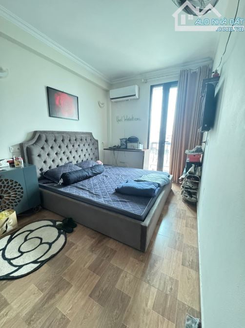 💰 TÀI SẢN VÀNG QUẬN CẦU GIẤY – 100M² ĐẤT + NHÀ 4 TẦNG – PHÁP LÝ CHUẨN - 2