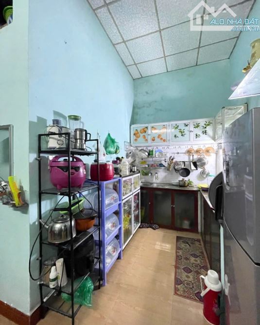 NHÀ MẶT TIỀN HOÀNG VĂN HOÈ - 120M2 - CẤP 4 - NGANG 6M - GIÁ 10.2 TỶ - 2
