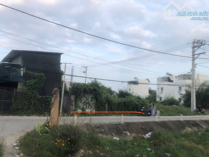 Bán Lô Đất Thổ Cư 100% , Chiều Ngang 9,5m , Gần Đường D30 , Giá 18 triệu /1m2 - 2