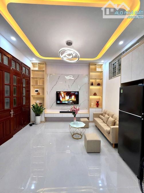 CẦN BÁN NHÀ PHỐ THỊNH QUANG SIÊU MỚI VÀ ĐẸP GIÁ RẺ Ở NGAY TẠI ĐÂY - 2