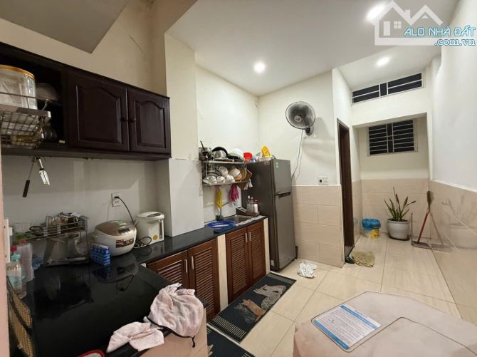 NHÀ 1 TRỆT 1 LỬNG 68M2(5.1*14M)- CÁCH MT 30M-  KIỆT HOÀNG VĂN THỤ- HẢI CHÂU- CHỈ 4.9T.Ỷ - 2