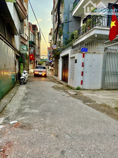 Bán nhà Thạch Bàn, 105m2 - Mt6m. Dân xây, Oto tránh. Long Biên - 2