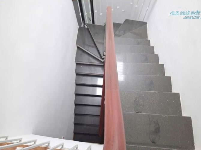 Phú Mỹ - Mỹ Đình - OTO ĐỖ CỔNG - NỞ HẬU - NHÀ ĐẸP THOÁNG - FULL NỘI THẤT - NHIỀU PHÒNG - 2
