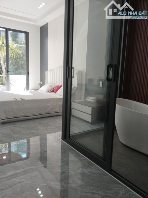 🌺 Nhà Mặt tiền đường Nguyễn Hữu Thọ , Đà nẵng👉Diện tích 175m2 x 2 tầng ✔️ ngang 5m - 2