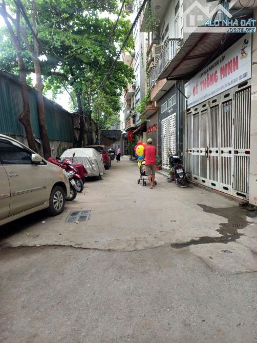 BÁN NHÀ TẬP THỂ TÂN XUÂN 1 NGỦ +1, CÓ SỔ ĐỎ RIÊNG, Ở NGAY, HIẾM CÓ KHÓ TÌM - 2