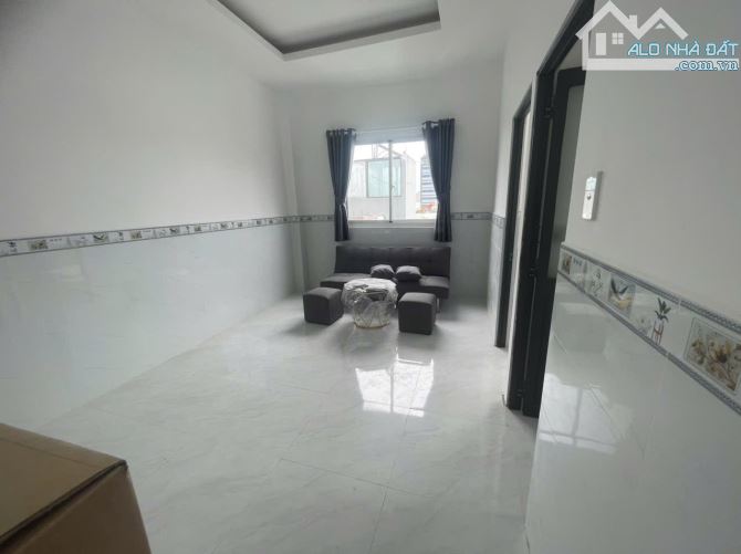 Cho thuê căn hộ 2PN Cửa sổ thoáng MỚI KENG Q8 gần cầu chữ Y, cầu Nguyễn Văn Cừ - 2
