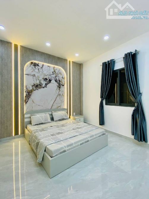 60 MÉT ĐẤT CÔNG NHẬN MÀ GIÁ NHỈNH 5 ĐỒNG LẠI CÒN ĐƯỢC TẶNG NHÀ - 2