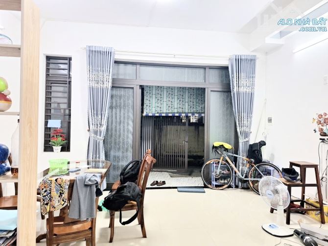 Bán nhà Ô Tô Phan Bá Phiến, Sơn Trà, Gần Biển,50m2, 3 Tầng nhỉnh 4 tỷ - 2