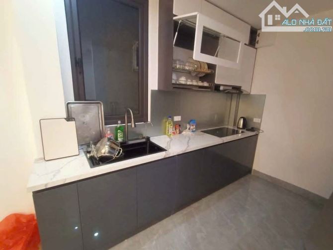 Cho thuê nhà riêng tại địa chỉ ngõ 50 Mễ Trì thượng, Mễ Trì, Nam Từ Liêm. DT 45m x 5 - 2
