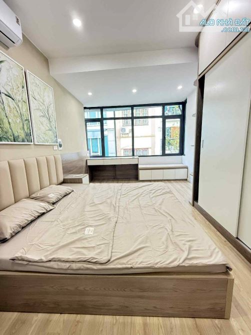 TẬP THỂ TẦNG 2 PHỐ VỌNG 110M2, 3N 2WC FULL NỘI THẤT Ô TÔ ĐỖ CỬA NGAY SÁT ĐẠI HỌC KTQD - 2