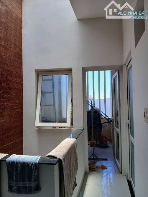 BIỆT THỰ 2 TẦNG, CÁCH BIỂN MÂN THÁI 150m, OTO ĐẬU CỬA - VÕ DUY NINH 158 6*25 CHỈ 9.x tỷ - 2